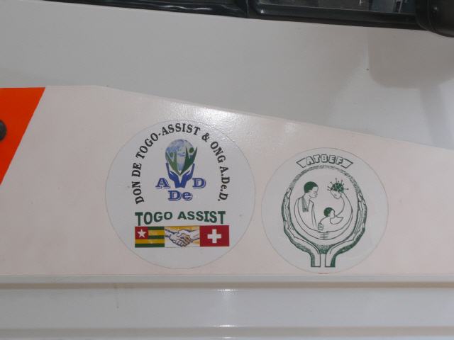 Unser Logo auf dem Rettungswagen