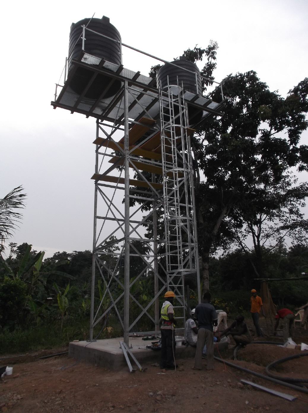 Der Wasserturm ist im Prinzip fertig, jetzt werden